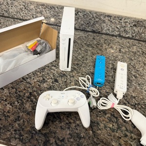 Nintendo Wii Gaming Console SPB JDW