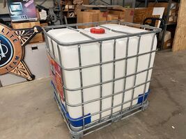 Schutz 275 Gal. Water Tank  SPB-TS311979