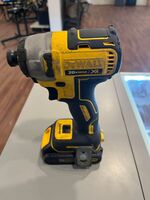 DEWALT DCF887 20V Impact Driver W/ Battery SPB-KDW 312315