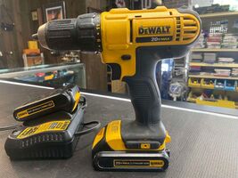 Dewalt DCD771 20v 1/2" Cordless Drill Driver Bundle Batteries Charger PPSD