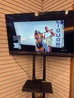Sony PS4 Slim 500GB Game Console w/ GTAV & No Controller Console Damaged 331363