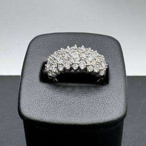 14K White Gold Cluster Ring Size 7   LS(332352) 