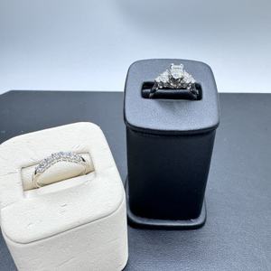 14K White Gold Wedding Set with Emerald Cut Center Stone Size 6.5               LS(334787) 