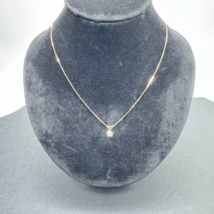 18in 14K Gold Box Chain with Diamond Pendant           LS(337263) 