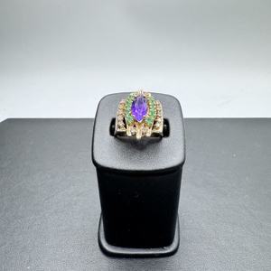 14K Gold Ladies Ring with Emeralds and Amethyst Size 7            LS(337925) 