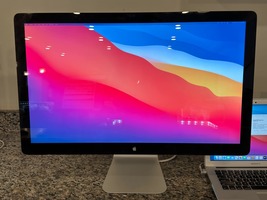Apple A1407 Thunderbolt 27 Inch Display 2560 x 1440 w/ Cords - VWG 338066