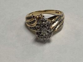 10K Yellow Gold Ring Small Diamond Chips Size 7 PPSDM