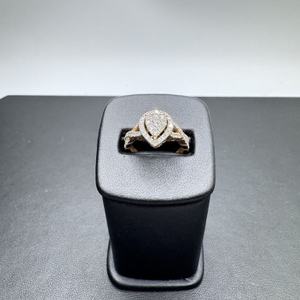 14K Gold Pear Shaped Cluster Ring Size 7      LS(338978) 
