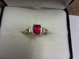 Ruby & Diamond Ring - YG - Sz 6.5 - 10K - PPSKN