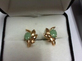 Jade & Leaf Design Screw Back  Earrings - YG - 14K - PPSKN