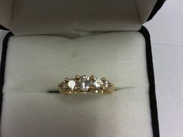 CZ Gold Ring - YG - Sz 7 - 10K - PPSKN