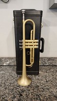 Yamaha Q-Class YTR-01 Trumpet w/ Hard Case SPBJKI 341347