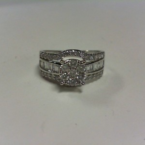Diamond Cluster Ring - WG - Sz 7.5 - 10K - PPSKN