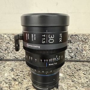 Irix 30mm Cine Lens T/1.5 Canon RF Mount        LS(344529)