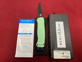 Benchmade Shootout OTF Automatic Knife Sea Foam Green PPSDM