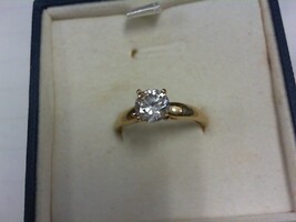 Solitaire CZ Diamond Ring - YG - Sz 7.5 - 10K - PPSKN