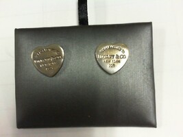 Tiffany & Co. Heart Earrings - 925 - Silver - PPSKN