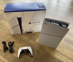 Sony - PlayStation 5 Slim Disc Version in Box 1TB - PPSKN