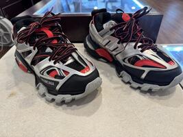 Balenciaga Red / Silver Track Women's 8 US               LS(347674)
