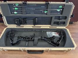 Prime RVX34 Compound Bow (28.5 Draw Length 70# Draw Weight)           LS(347748)