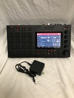 AKAI Professional MPC Live Gen 1 Stand Alone Production Center PPSJKI 347823