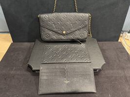 Louis Vuitton Felicie Empreinte Monogram Chain Pouchette            LS(347947)