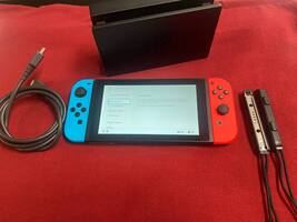 Nintendo Switch 32GB Neon Blue and Neon Red Joy-Con (HAC-001-01) PPSDM