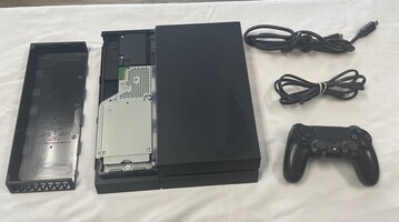 Sony PS4 CHU-1215A - 500GB w Controller - Firmware 10.71 - PPSKN