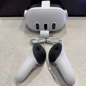 Oculus meta quest 3 (128GB)                LS(349826)