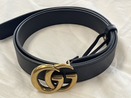 Gucci Women's Black Leather Gold GG Marmont Buckle Belt 414516 1 1/8" Wide - SZ39" - 44"