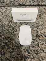 Apple Magic Mouse A1657 in Box SPB-JB 351536