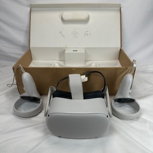 Meta Quest 2 Oculus 128GB VR Headset & Controllers SPB-MS 353091