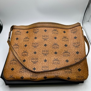 MCM Visetos Medium Stark Wristlet Pouch SPB-MS 353603 