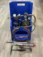 Uniweld Kit With Oxygen and Acetylene Tanks PPSDSM(354356)