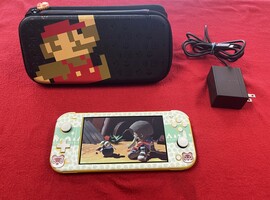 Nintendo Switch Lite  Yellow with Case and Charger - PPSKN