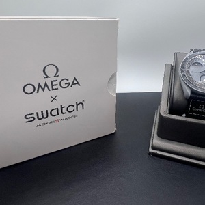 Omega x Swatch - "Mission To Earthphase" 