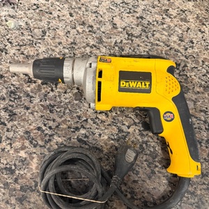 Dewalt DW272 VSR Drywall Screwgun SPB-MS 358920